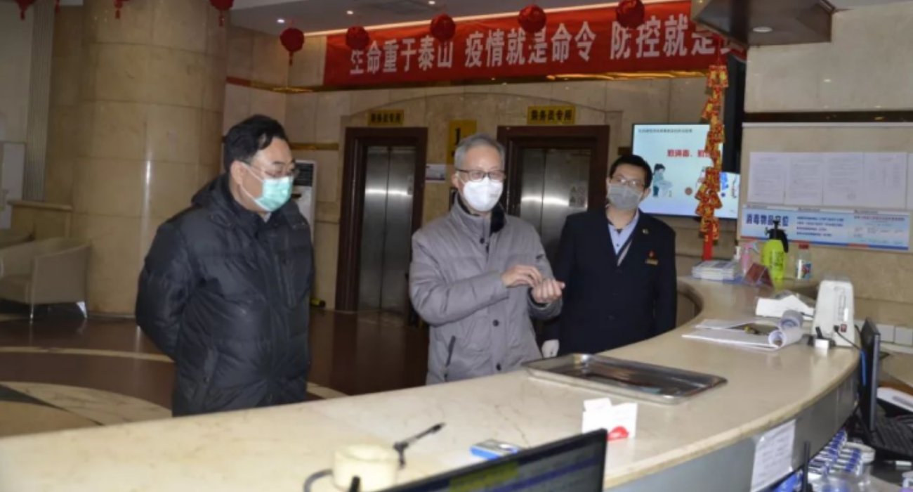 中国铁路郑州局集团有限公司土房处公寓科科长马玉生 pua女下属且强奸拍下照片威胁