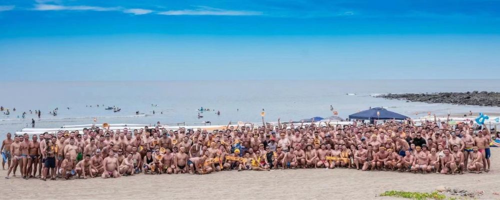 成都游玩第一条 保护菊花 成都知名男同团体鸡妈惨遭查处 现场抓捕六十余名男同  